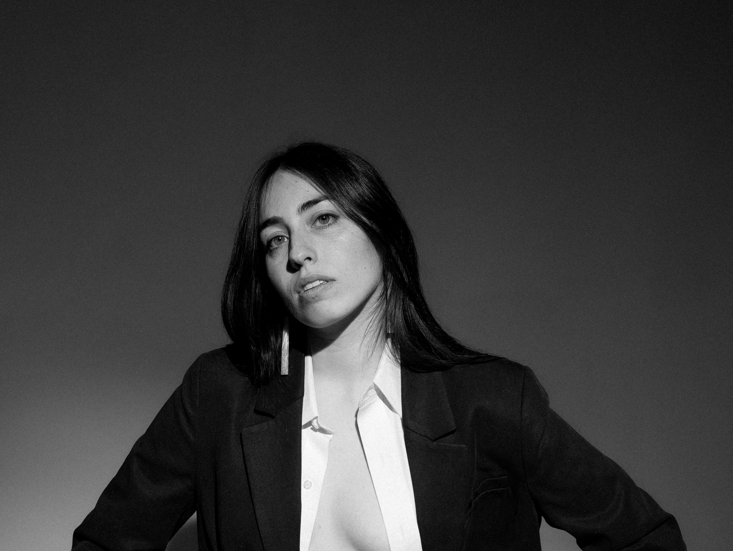 Main Artist Image